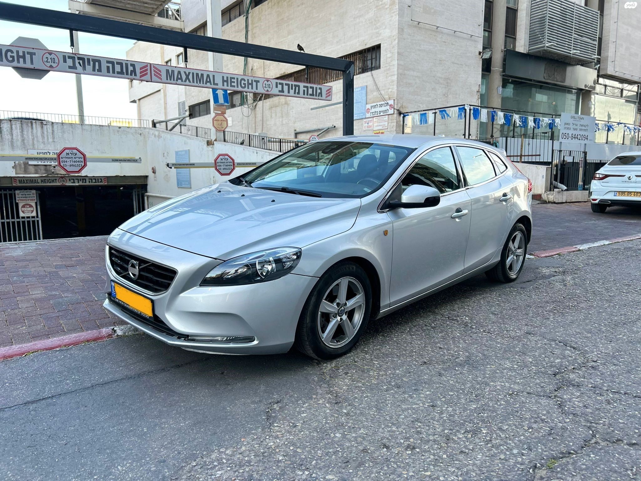 מודעת רכב וולוו V40
