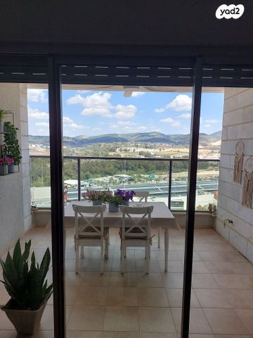 העלייה 3