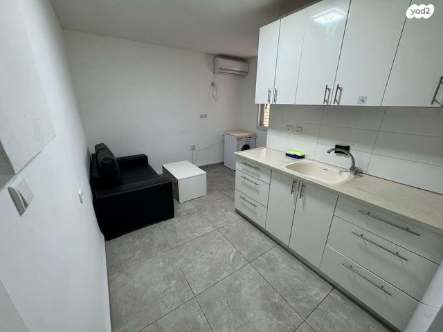 יחידת דיור, גיורא 19, צור שלום, קרית ביאליק