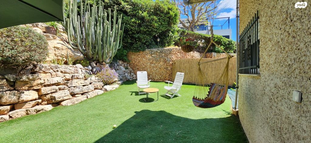 דו משפחתי, שארית הפליטה, הוד הכרמל, דניה, חיפה