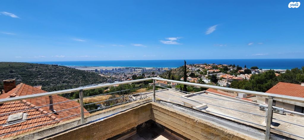 דו משפחתי, שארית הפליטה, הוד הכרמל, דניה, חיפה