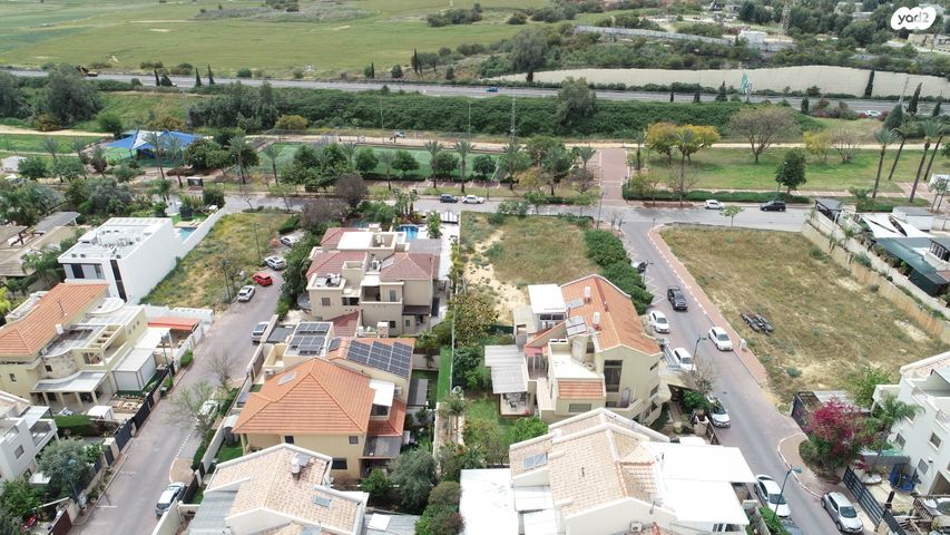 בית פרטי/ קוטג', אחוזת גדרה, גדרה