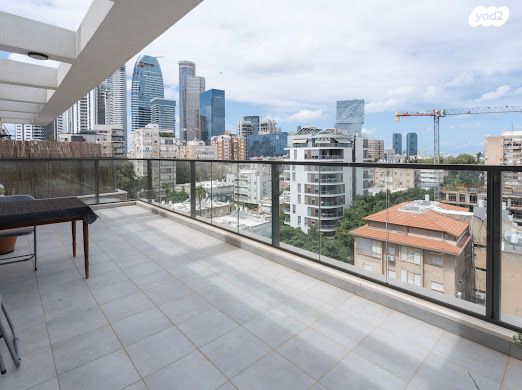 גג/ פנטהאוז, שכונת חשמונאים, מרכז העיר א, רמת גן