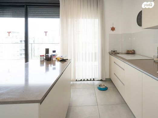 גג/ פנטהאוז, שכונת חשמונאים, מרכז העיר א, רמת גן