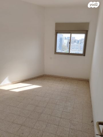 גג/ פנטהאוז, הרותם, קרית ראשון, ראשון לציון