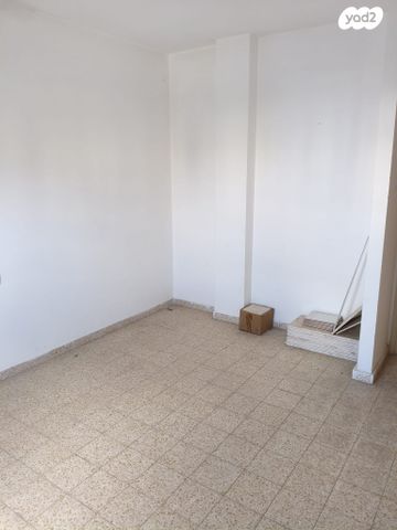 גג/ פנטהאוז, הרותם, קרית ראשון, ראשון לציון