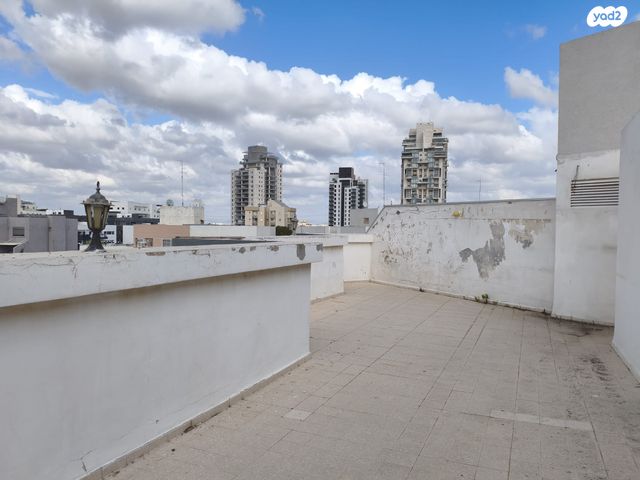 גג/ פנטהאוז, הרותם, קרית ראשון, ראשון לציון