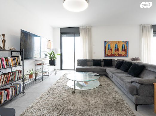 גג/ פנטהאוז, שכונת חשמונאים, מרכז העיר א, רמת גן