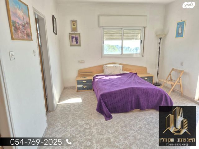 גג/ פנטהאוז, משה צורי, עכו