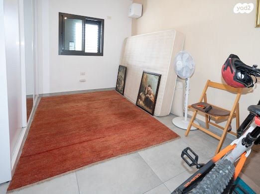 גג/ פנטהאוז, שכונת חשמונאים, מרכז העיר א, רמת גן