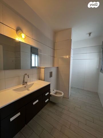 דירה, גלעדי אהרון, קרית אילון, חולון