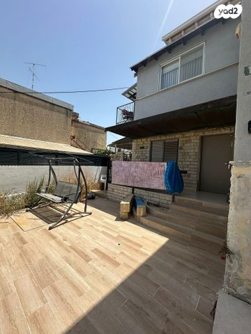 דירת גן, ברכה פולד, גבעה א', שביט, קרית אתא