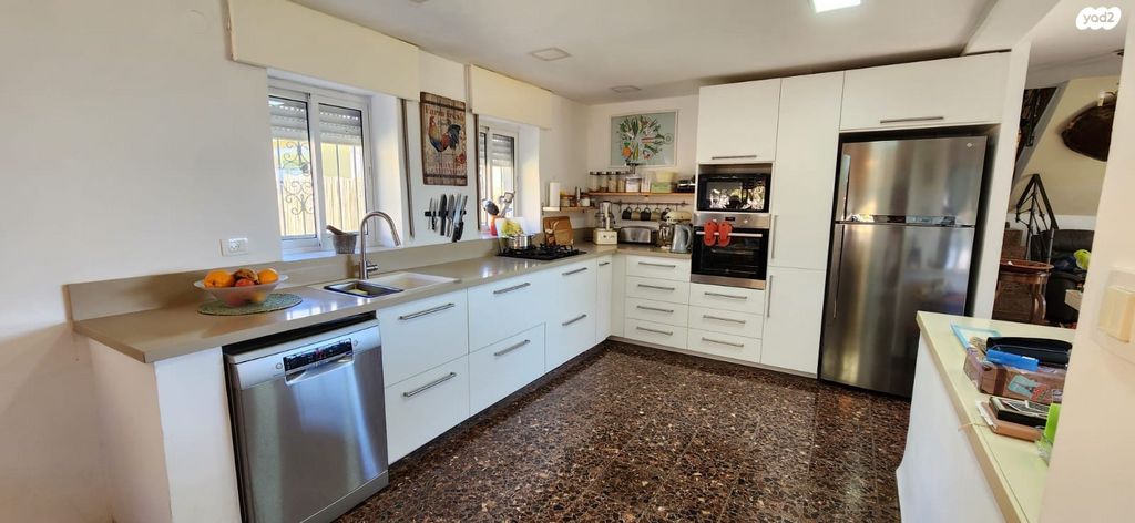 דו משפחתי, שארית הפליטה, הוד הכרמל, דניה, חיפה