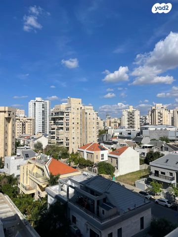 דירה, גלעדי אהרון, קרית אילון, חולון