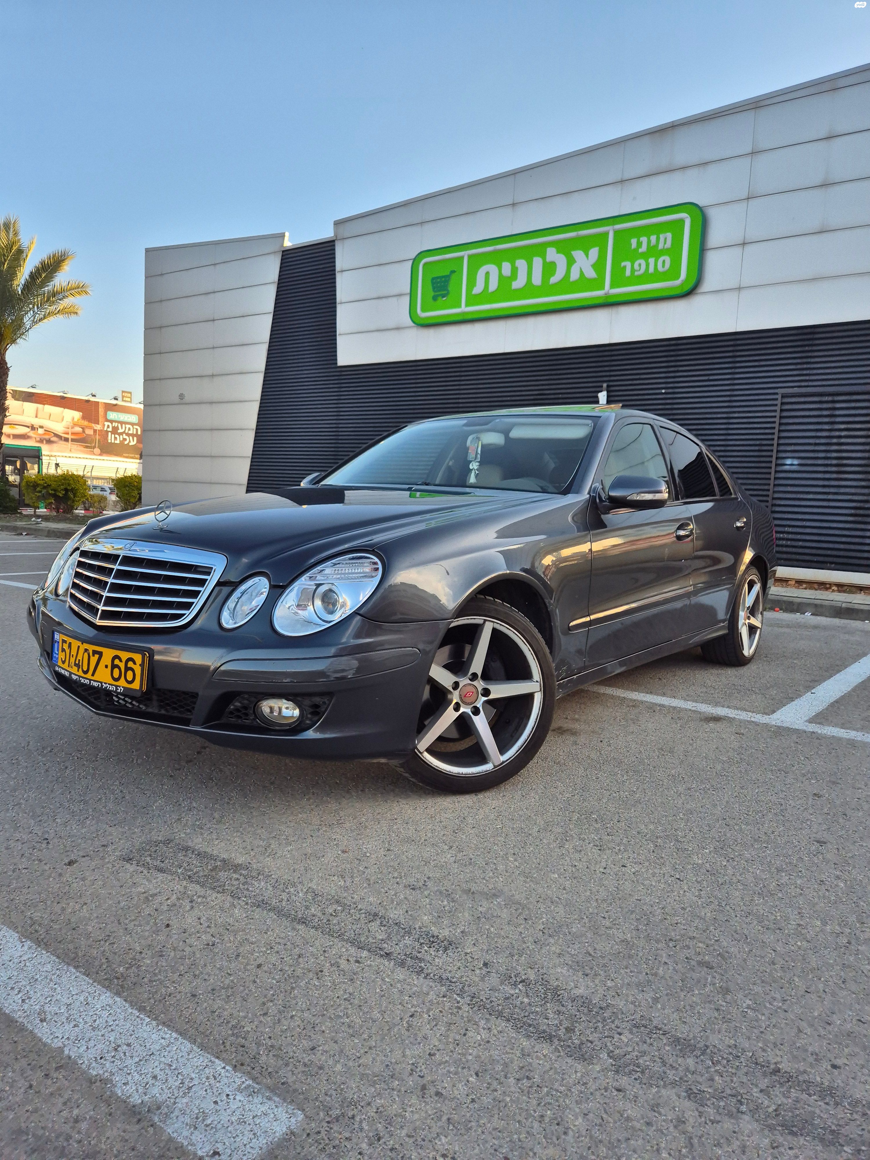 מודעת רכב מרצדס-בנץ E-class