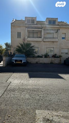 דו משפחתי, תלתן 6, רמת שרת, ירושלים