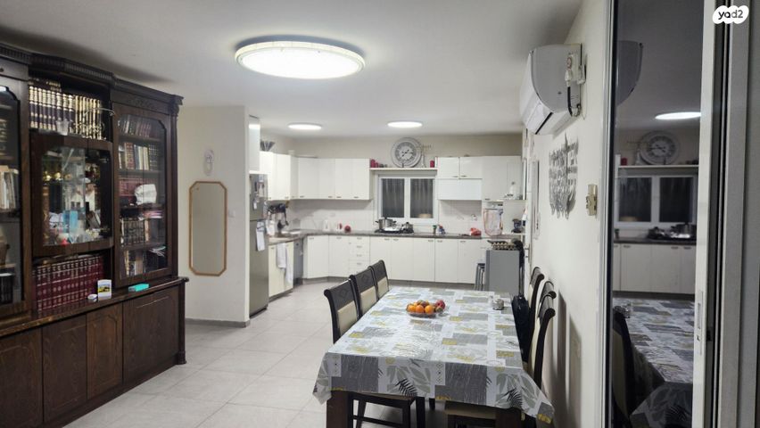 דירה, מפרץ שלמה 98, קרית שרת מערב, חולון