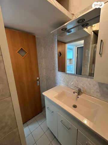 דירה, התותחנים 21, תל גיבורים, חולון