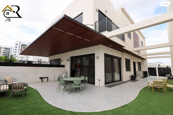 בית פרטי/ קוטג', שרונה, כפר יונה