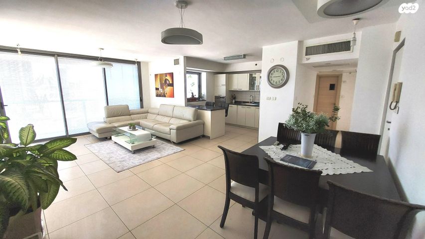 דירה, האשל, שכונת יהלום, מרכז העיר ב, רמת גן