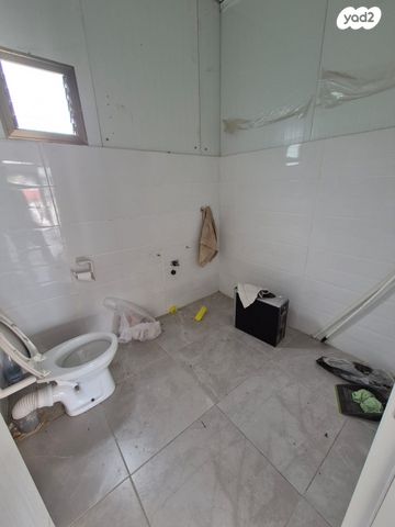 חנויות/ שטח מסחרי, נהריה