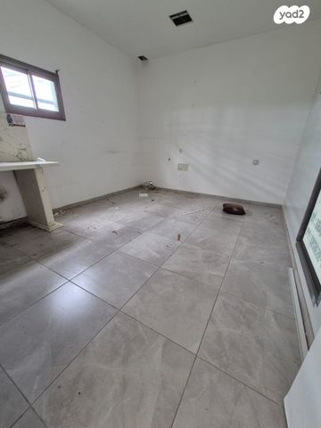 חנויות/ שטח מסחרי, נהריה