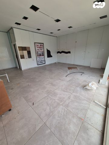 חנויות/ שטח מסחרי, נהריה