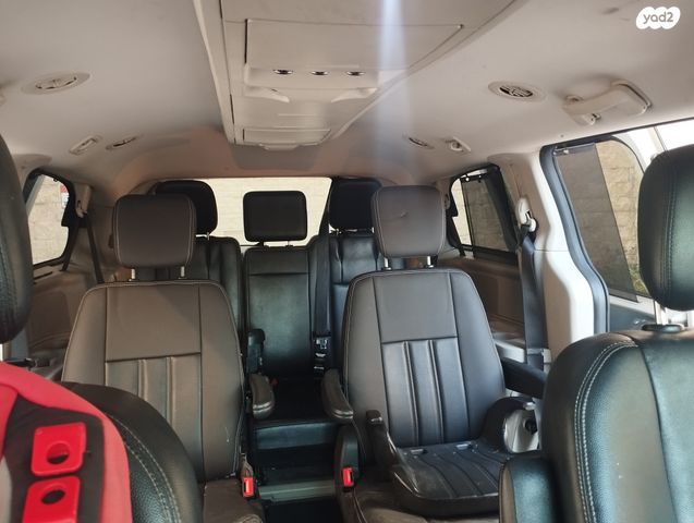 קרייזלר גראנד וויאג'ר