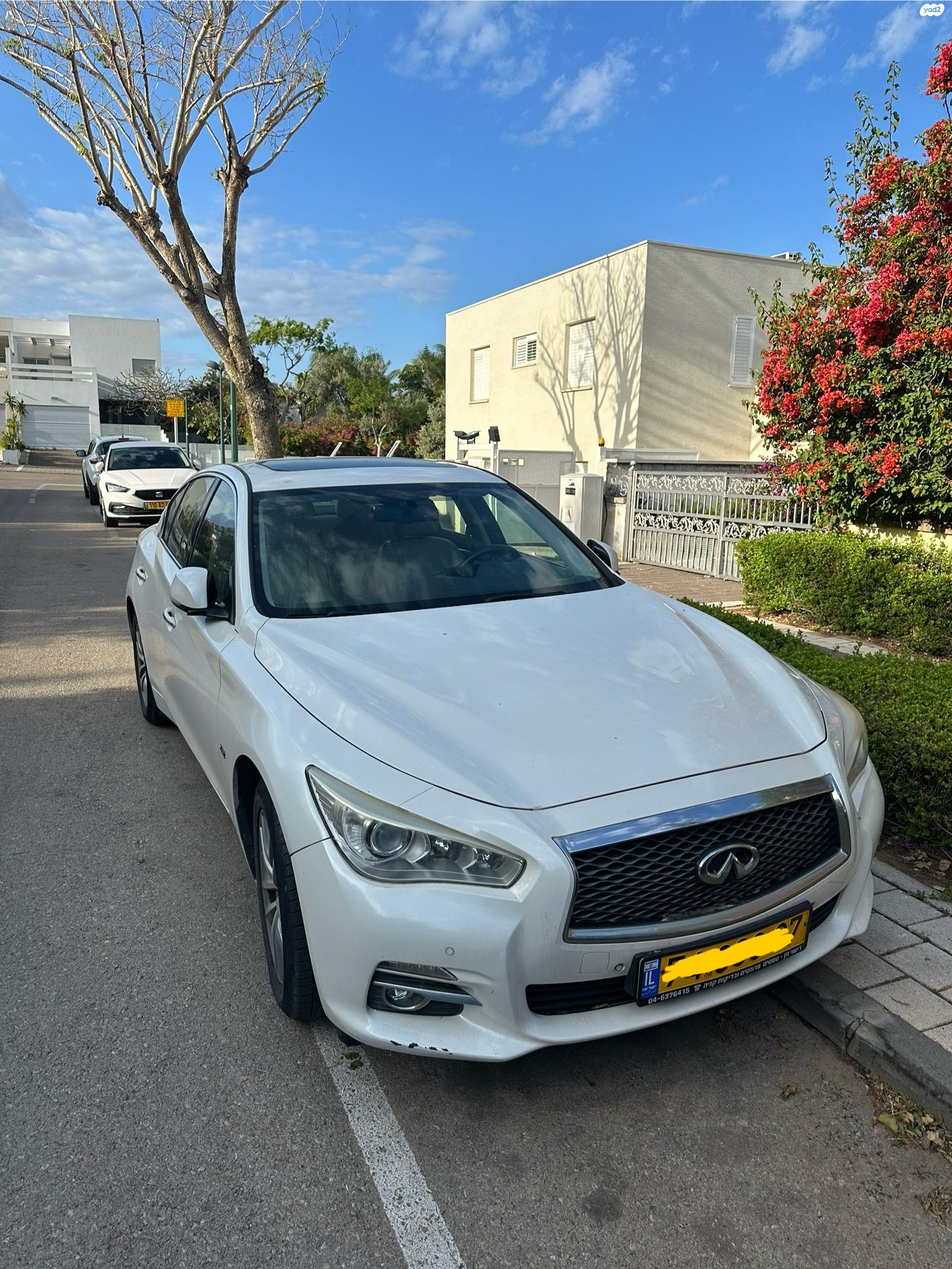 מודעת רכב אינפיניטי Q50