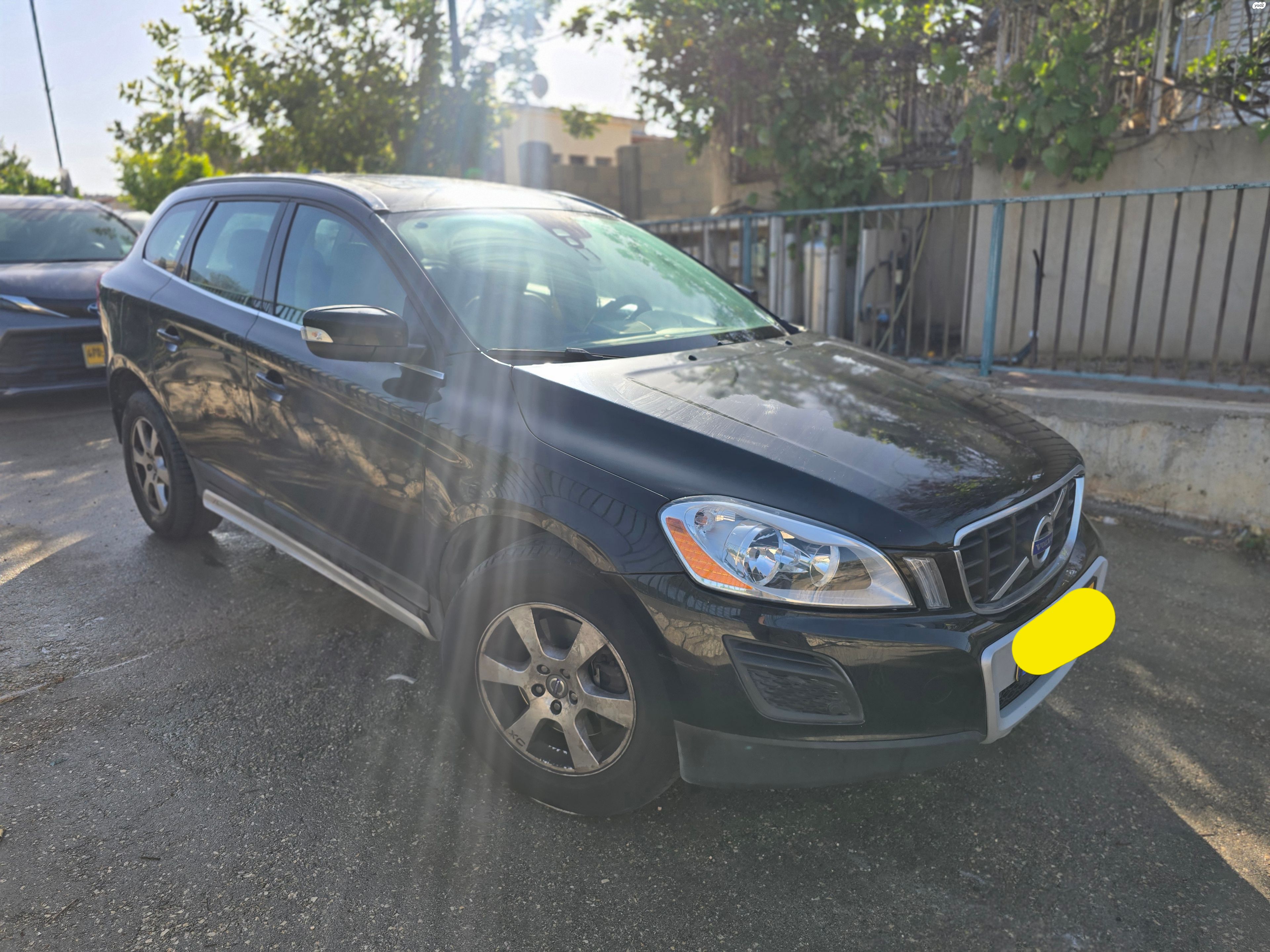 מודעת רכב וולוו XC60