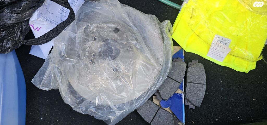 feedItemObj.data.row_1