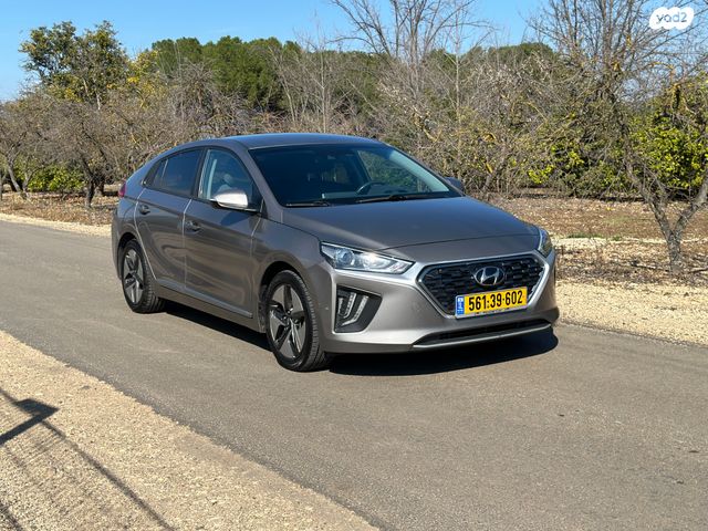 יונדאי איוניק