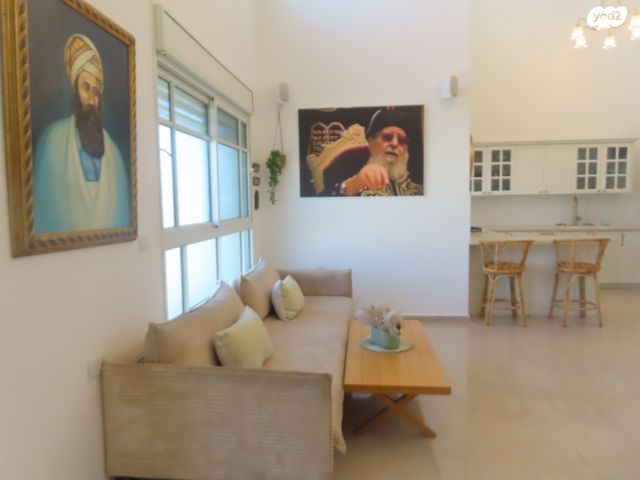 גג/ פנטהאוז, לאה אמנו 20, אחיסמך, לוד