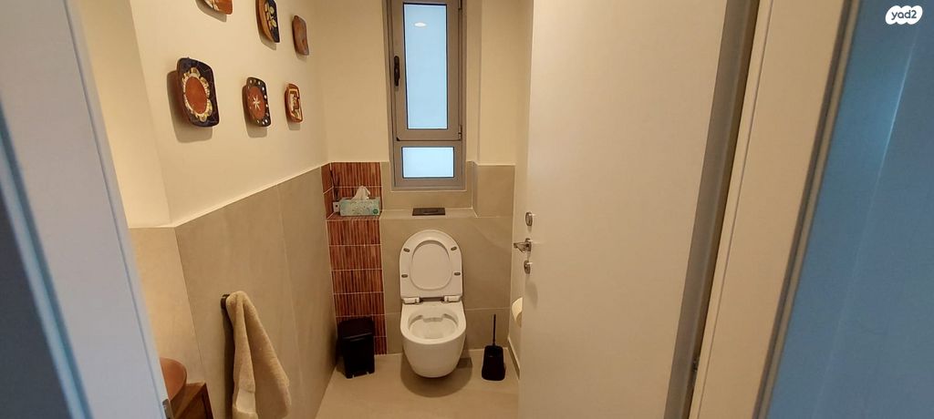 דירה, דובה ויצחק שיינפיין, כפר סבא הירוקה, כפר סבא