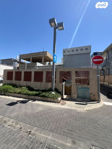 מגרשים, התקוה, בית יעקב, נווה צה"ל, תל אביב יפו