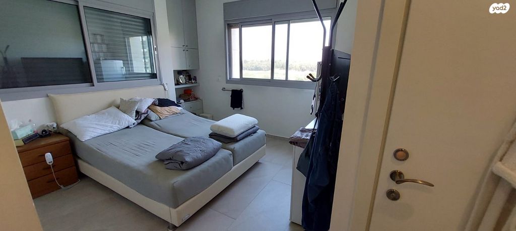 דירה, דובה ויצחק שיינפיין, כפר סבא הירוקה, כפר סבא