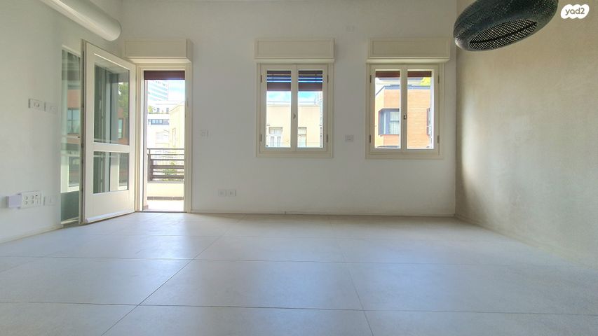 דירה, פרוג, תל אביב יפו