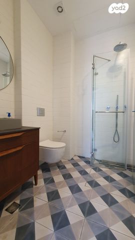 דירה, פרוג, תל אביב יפו