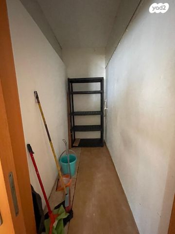 דירה, ההגנה 9, לב העיר, בת ים