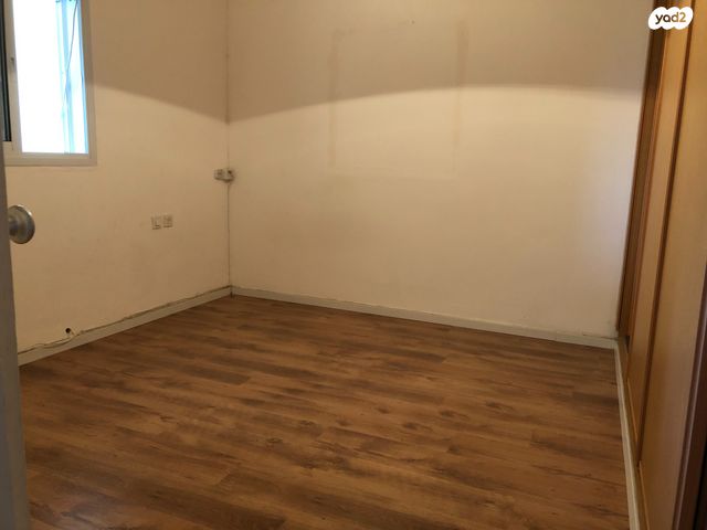 יחידת דיור, המייסדים, חצב, חצב