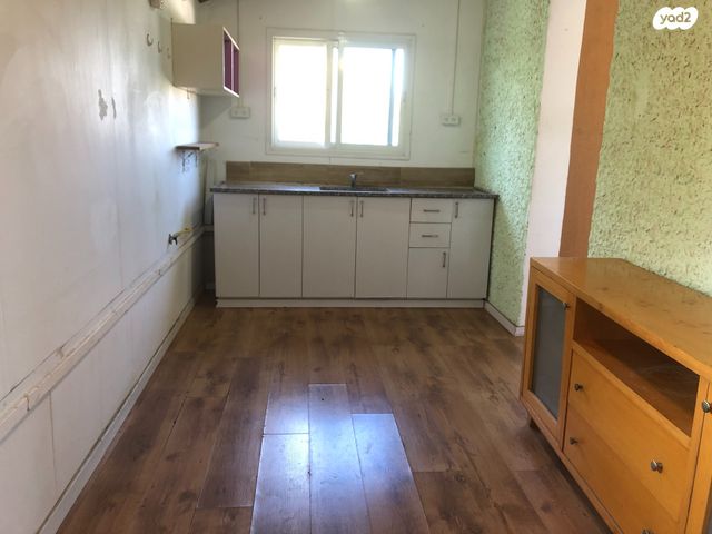 יחידת דיור, המייסדים, חצב, חצב