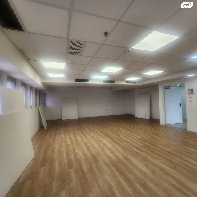 משרדים, שאר העיר, נס ציונה