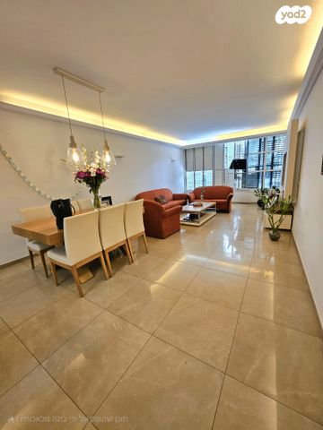 דירה, תרצה, עליות, רמת גן