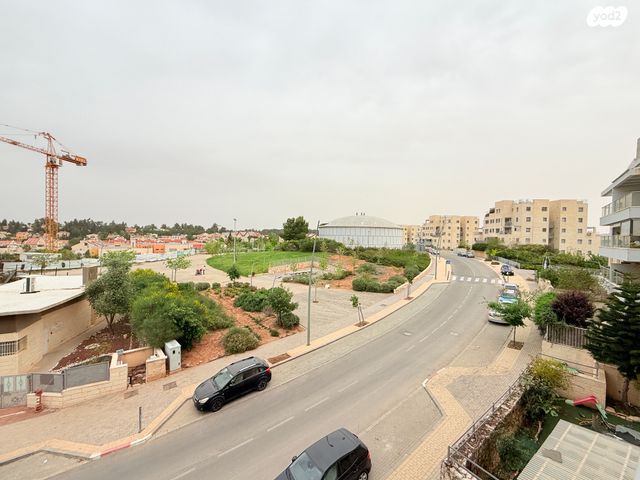 דירה, סנסן, צור הדסה