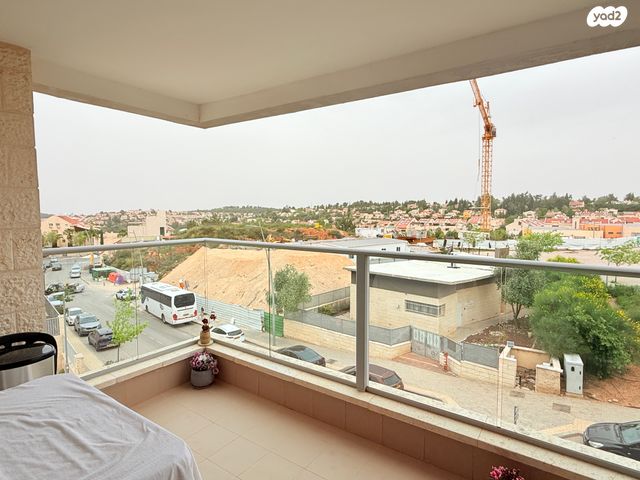 דירה, סנסן, צור הדסה