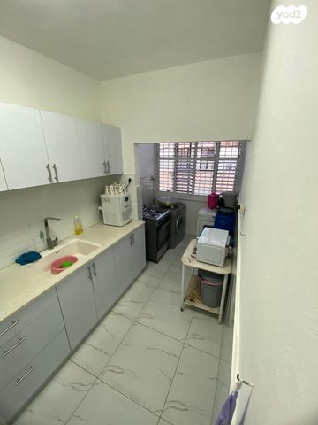 דירה, פתח תקווה