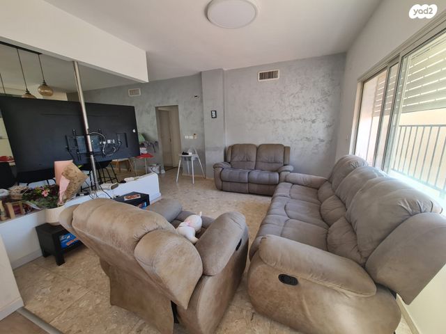 גג/ פנטהאוז, דוד רמז, עיר, מרכז העיר, נהריה