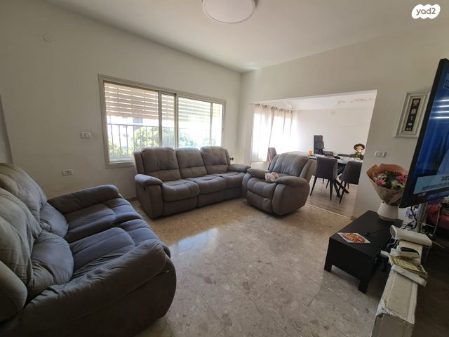 גג/ פנטהאוז, דוד רמז, עיר, מרכז העיר, נהריה