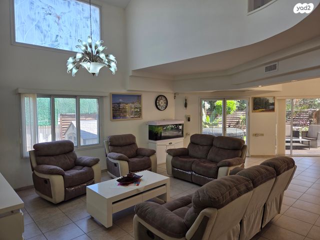 בית פרטי/ קוטג', מורן, נווה אילן - אזרחי, יבנה