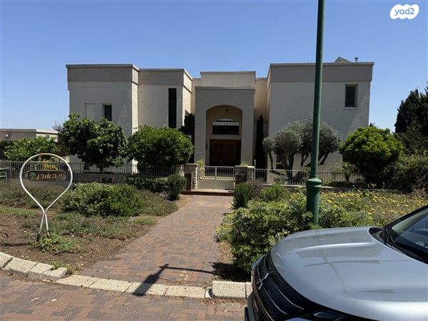 בית פרטי/ קוטג', אודים